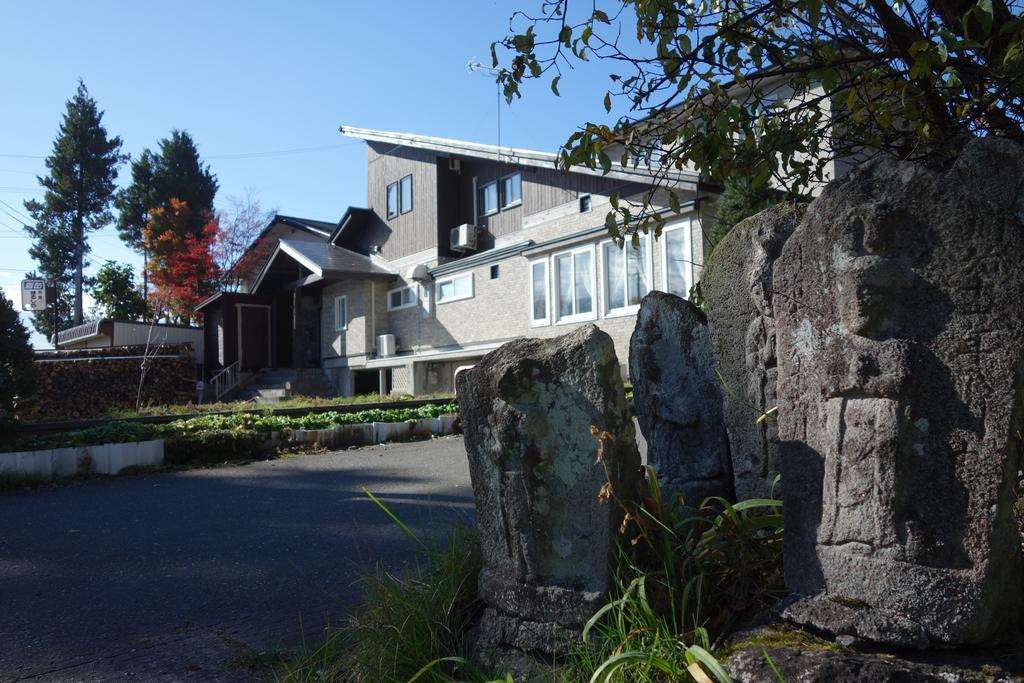 Hotel Community House Tyrolien Hakuba Esterno foto