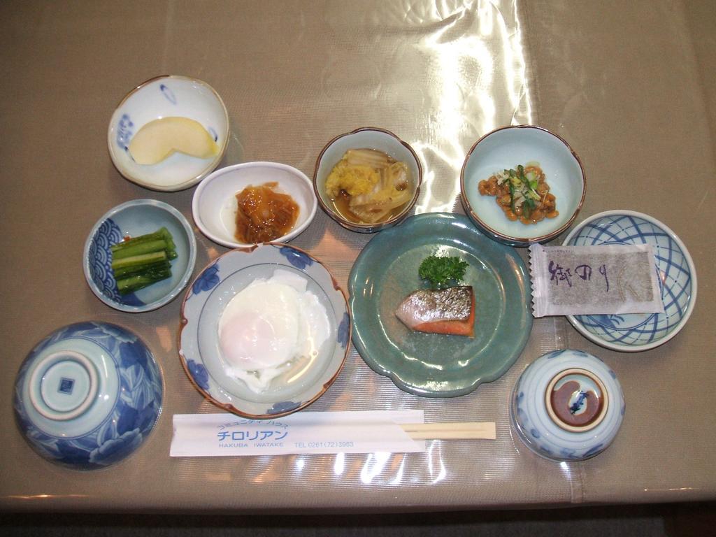 Hotel Community House Tyrolien Hakuba Esterno foto
