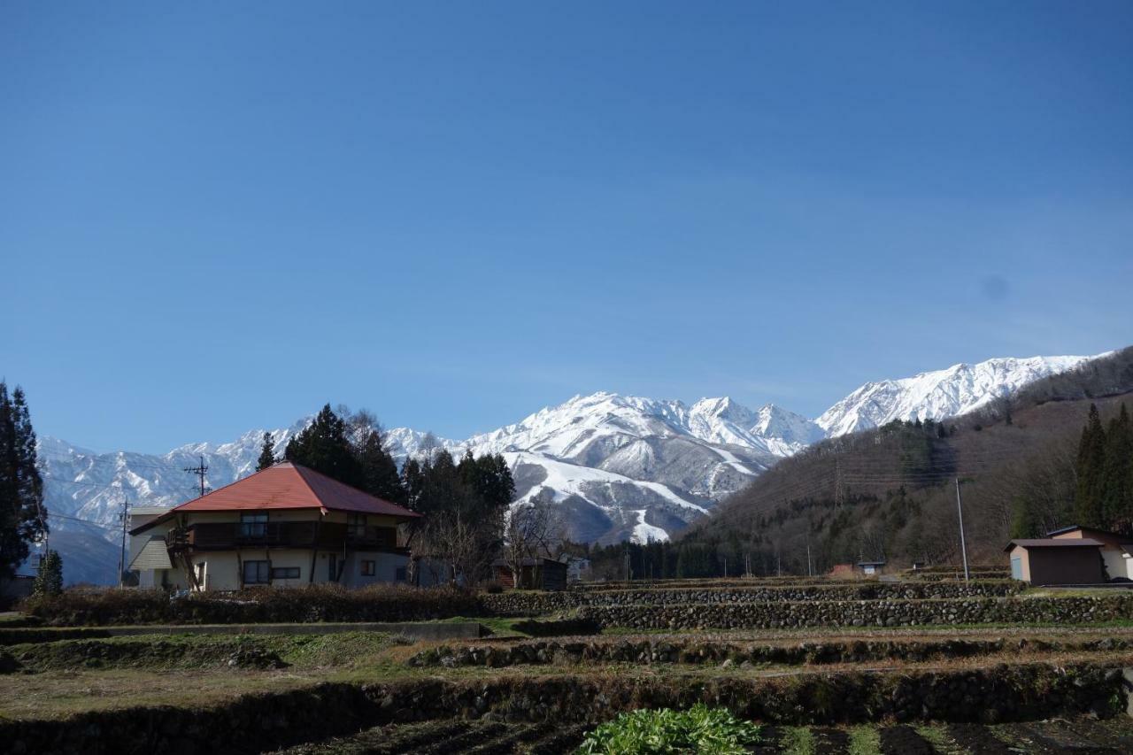 Hotel Community House Tyrolien Hakuba Esterno foto