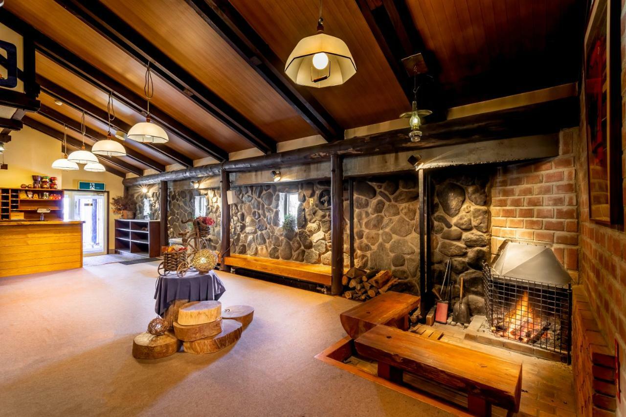 Hotel Community House Tyrolien Hakuba Esterno foto